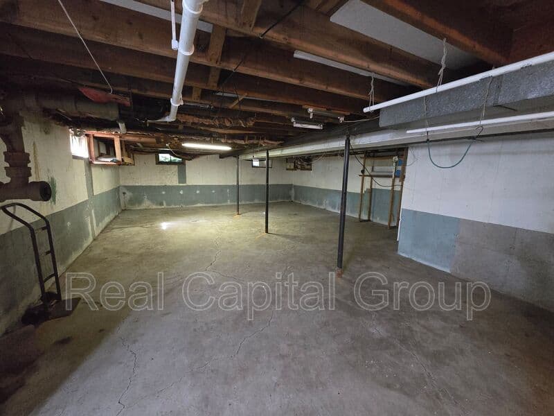 Williamsville House: 8401 Ericson Dr