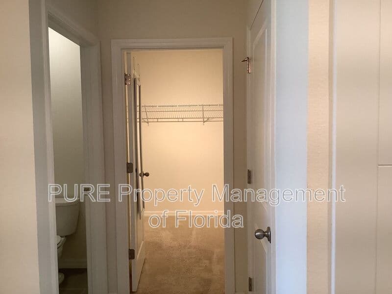 Ocala House: 4950 NE 15th Place