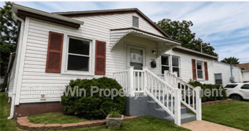 Florissant House: 1145 Patterson Rd.