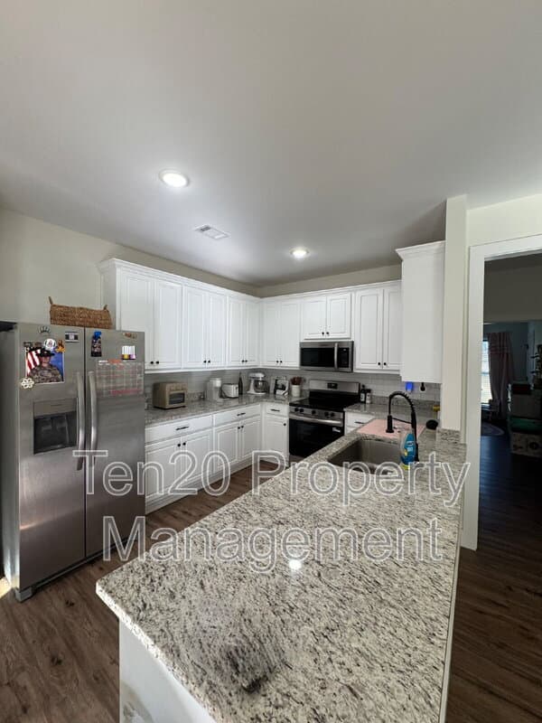 Phenix City House: 3405 South Seale Road
