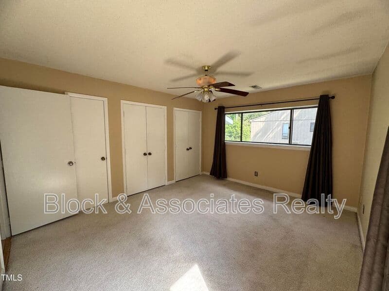 Raleigh House: 5112 Flint Ridge Place