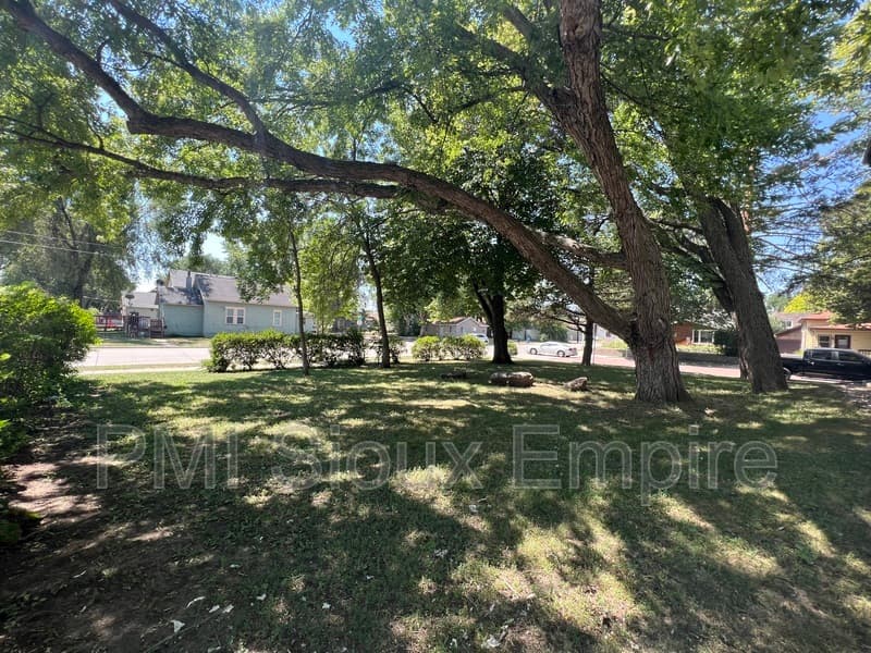 Sioux Falls Condo: 120 S Garfield Ave.