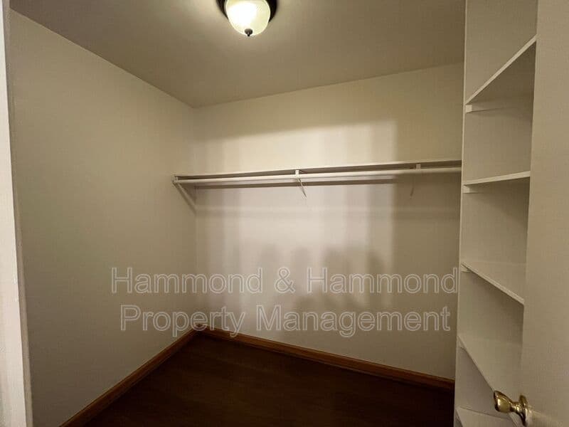Calabasas Condo: 23633 Park Capri
