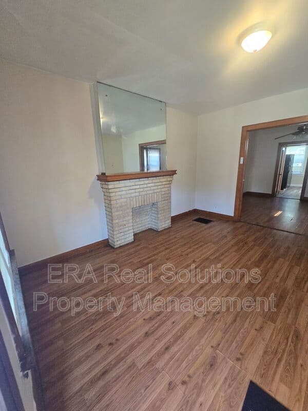 Columbus Condo: 52 N Ogden Rd