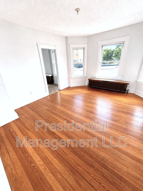 Waterbury Condo: 503 Baldwin St