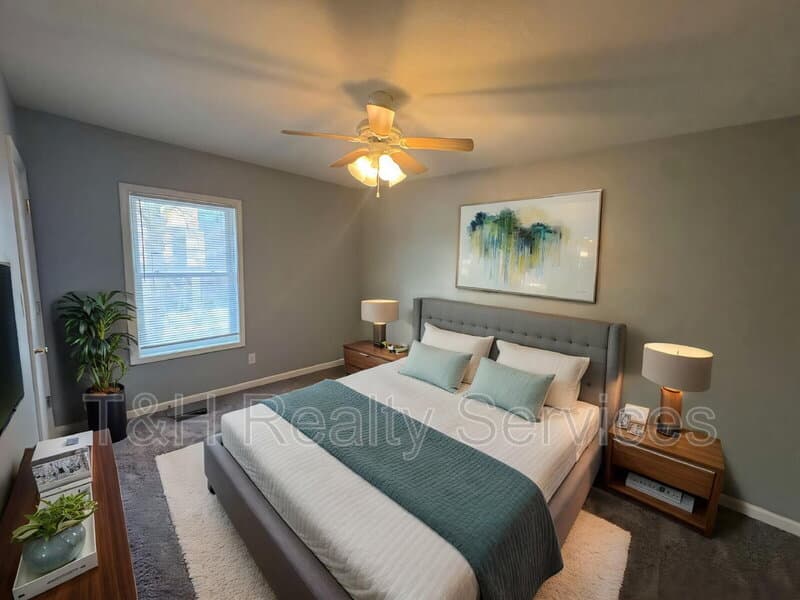 Muncie Condo: 409 West Washington Street