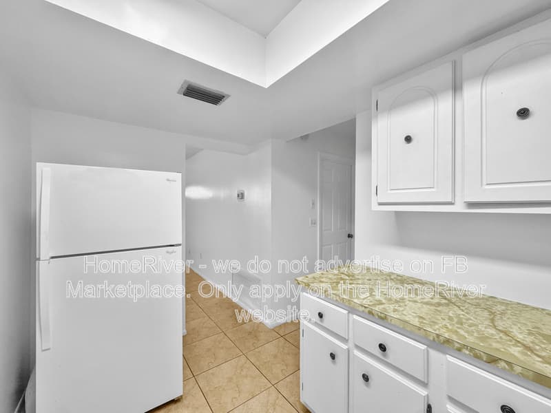 Port Charlotte House: 2496 Beacon Dr