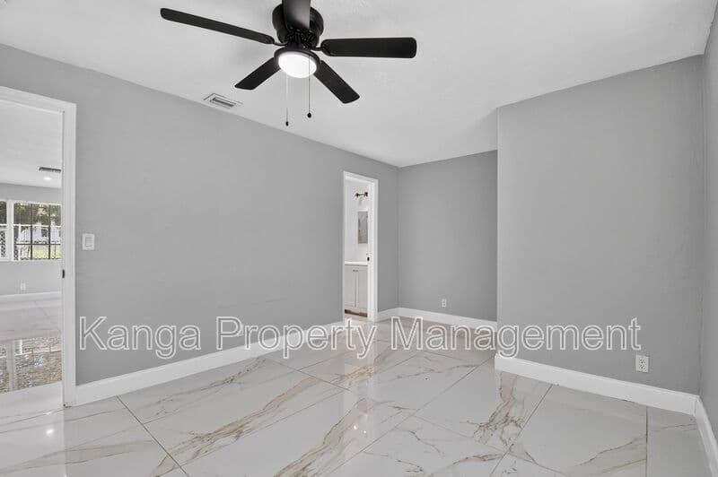West Palm Beach Condo: 812 13th St
