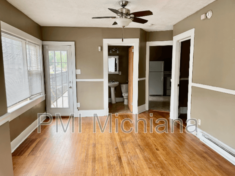 South Bend Condo: 117 Franklin Pl