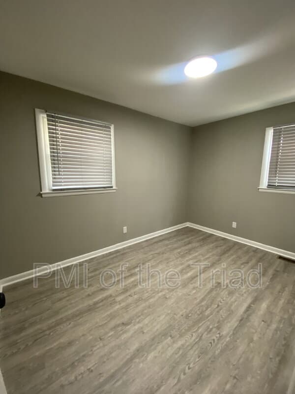 Greensboro House: 1505 Julian Street