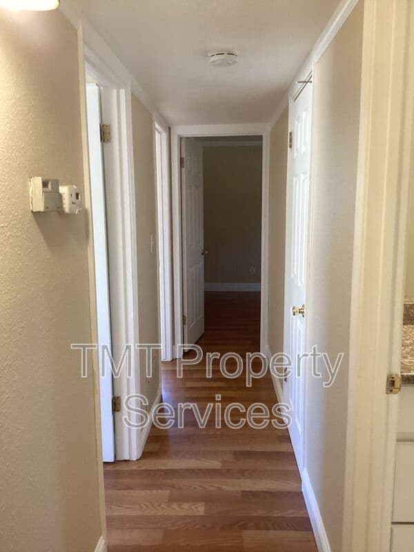 Stockton House: 226 Kilt Ct