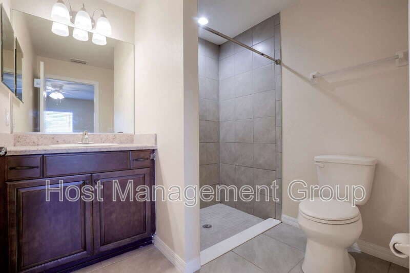Ocala House: 2875 SW 162nd Street Road