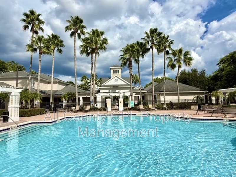 Winter Garden Condo: 417 Southern Pecan Circle