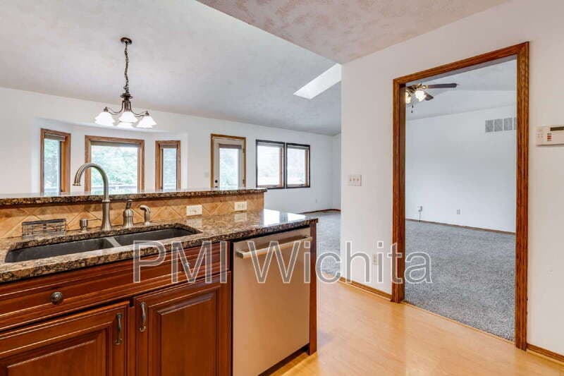 Wichita House: 6514 W Briarwood Ave