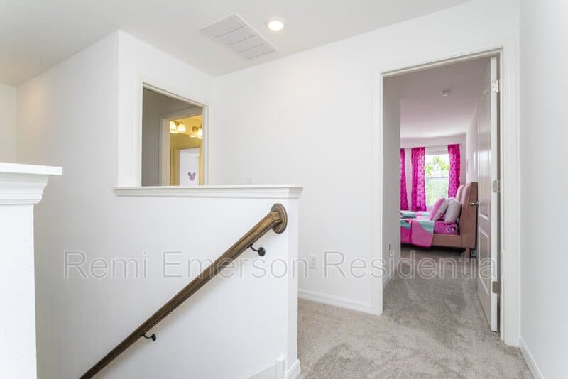 Davenport Townhome: 624 Benoi Drive
