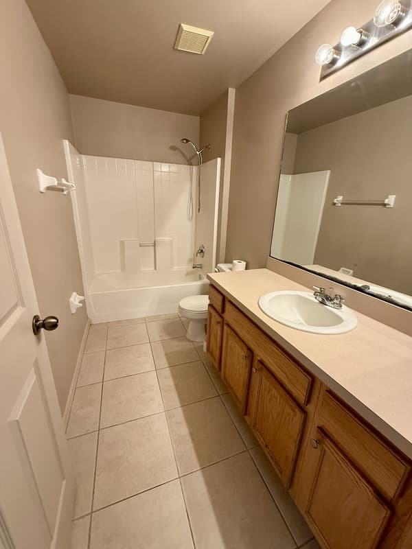Cape Coral House: 4129 NE 19th Place