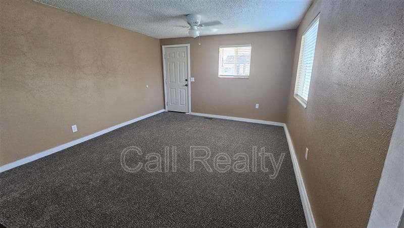 Spokane House: 2903 N Smith