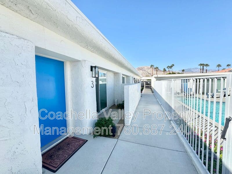 Palm Desert House: 73525 Shadow Mountain Dr