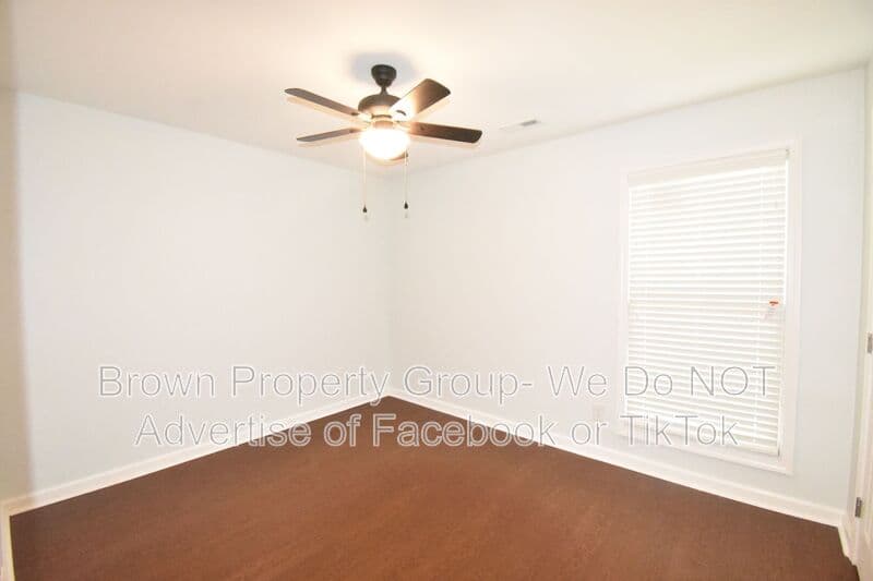 Fayetteville House: 1816 Tryon Dr