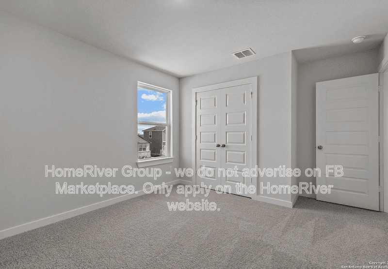Seguin House: 2540 Solon Ln