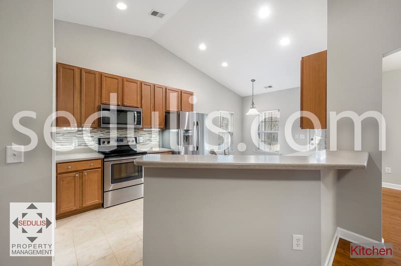 Moncks Corner House: 114 Maywood Drive