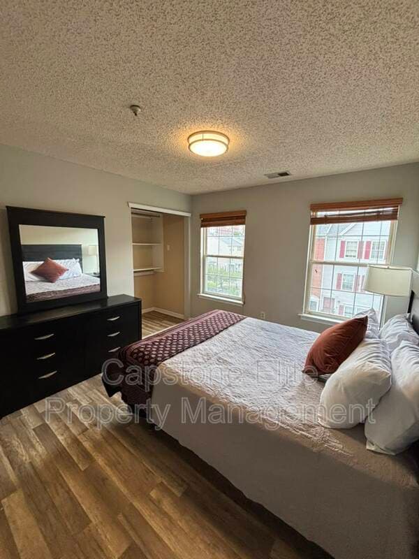 Newark Condo: 48 Marrow Street