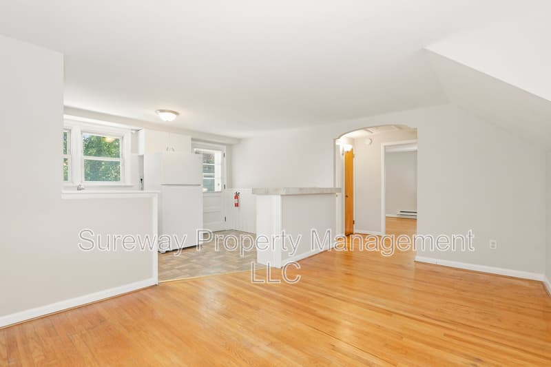 Haddon Heights Condo: 2008 Maple Ave