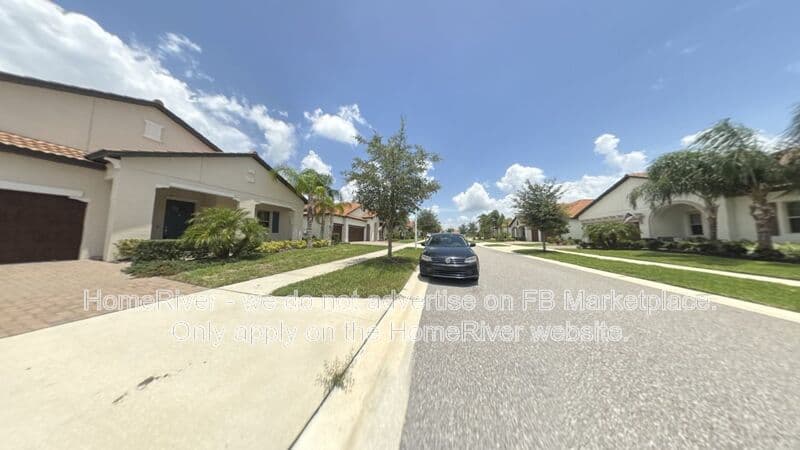 Wimauma House: 5326 Kelper Hook Ct