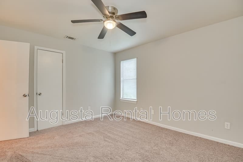 North Augusta Condo: 169 Chalet North Court