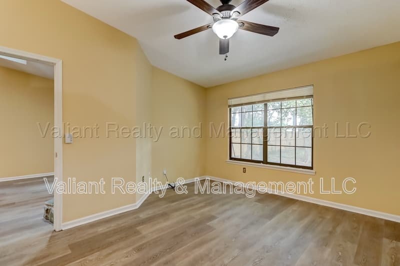 Jacksonville House: 3476 Raymur Villa Drive