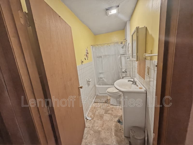 Haverhill House: 206 Primrose Street