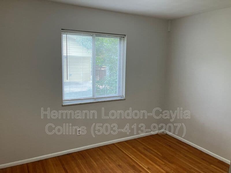Saint Louis House: 9609 Dromore Court