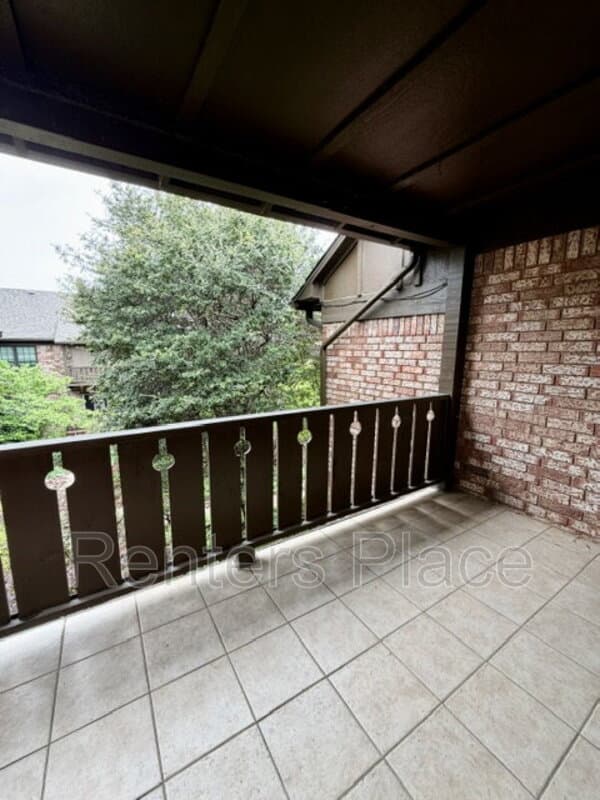 Tulsa House: 2224 South Boston Ave