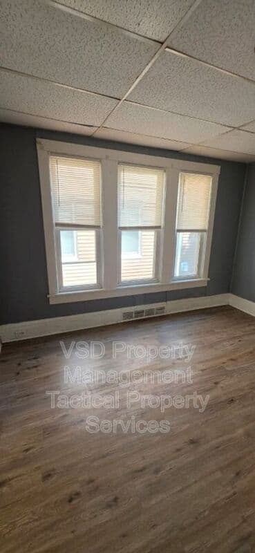 Cleveland Condo: 1583 E 84 St