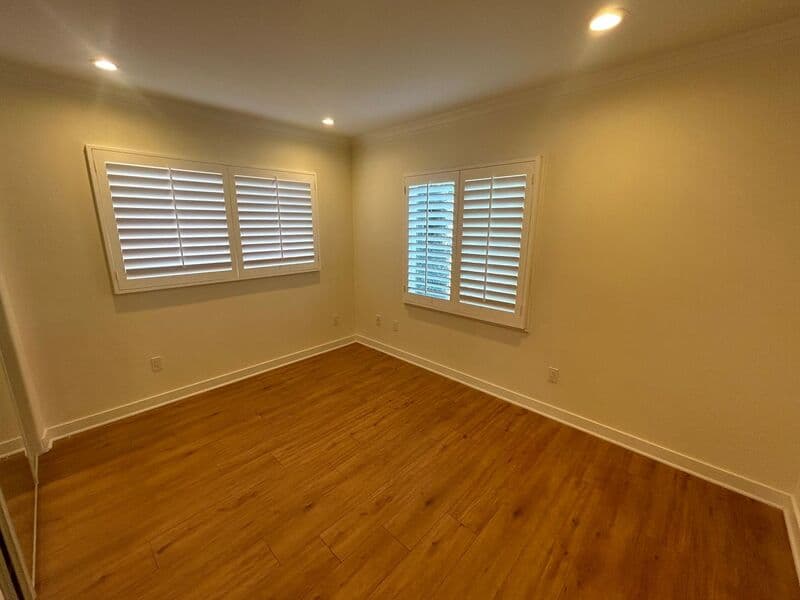 Pasadena House: 648 W Howard Street