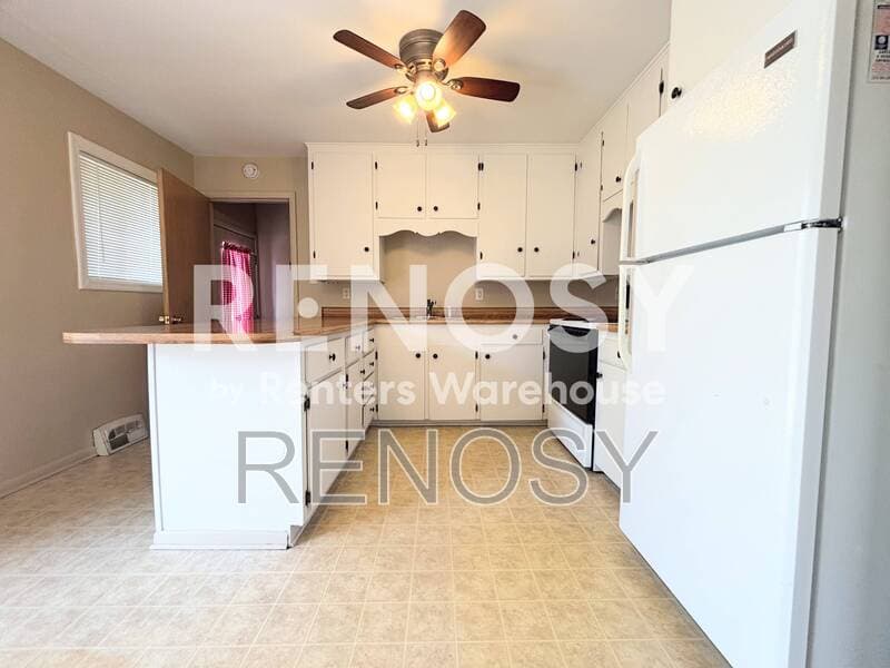 Ankeny Condo: 612 SW Des Moines St