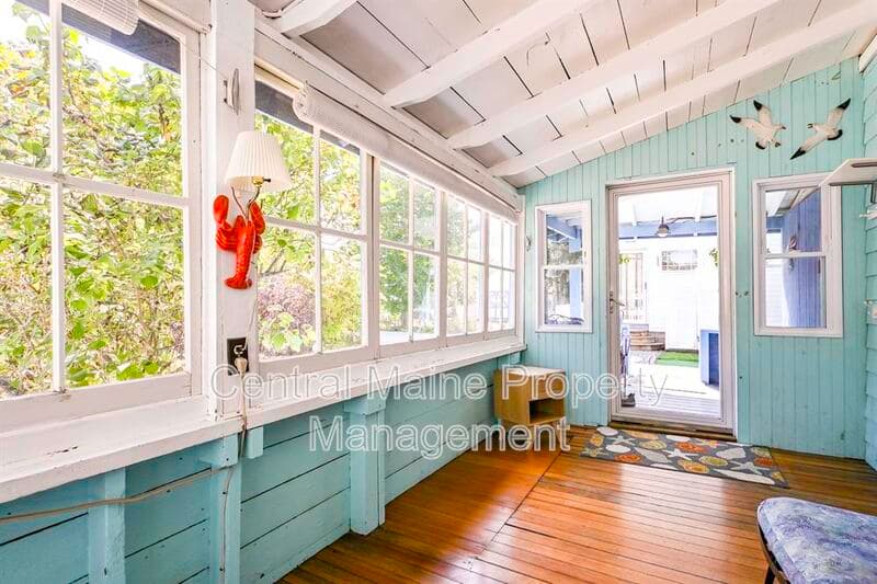 Old Orchard Beach House: 20 13th Street