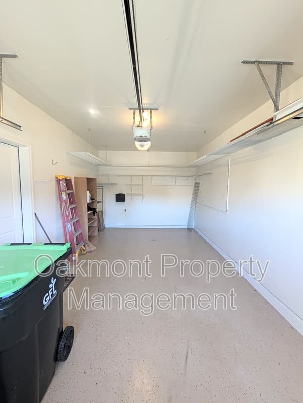 Fredericksburg House: 1322 Hudgins Farm Circle