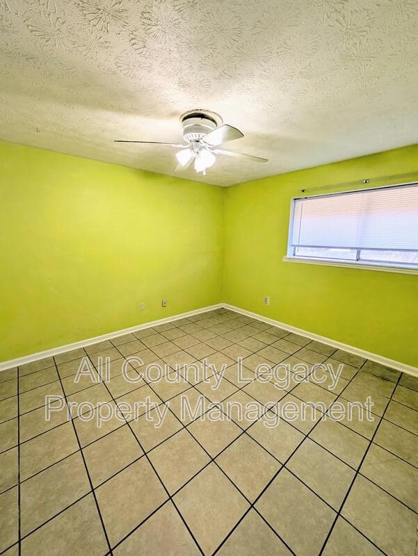 Athens Condo: 168 Scandia Cir
