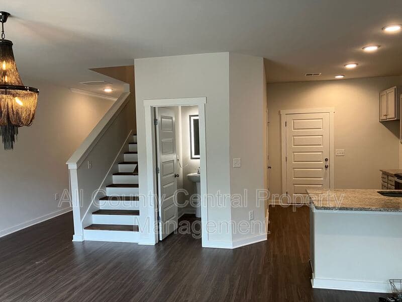 Mc Calla House: 8209 Owen Park Dr