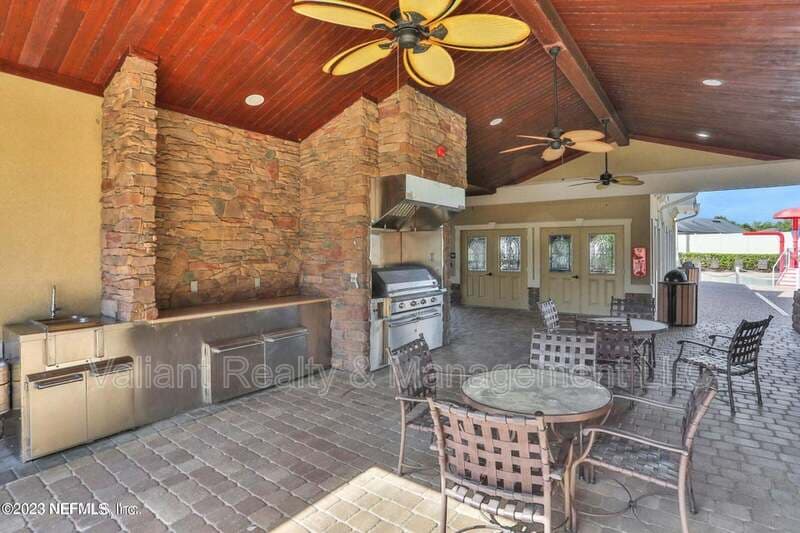 Middleburg House: 4162 Sandhill Crane Terrace