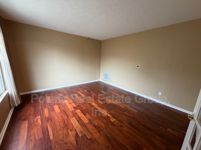 Fishers Condo: 13535 Molique Blvd