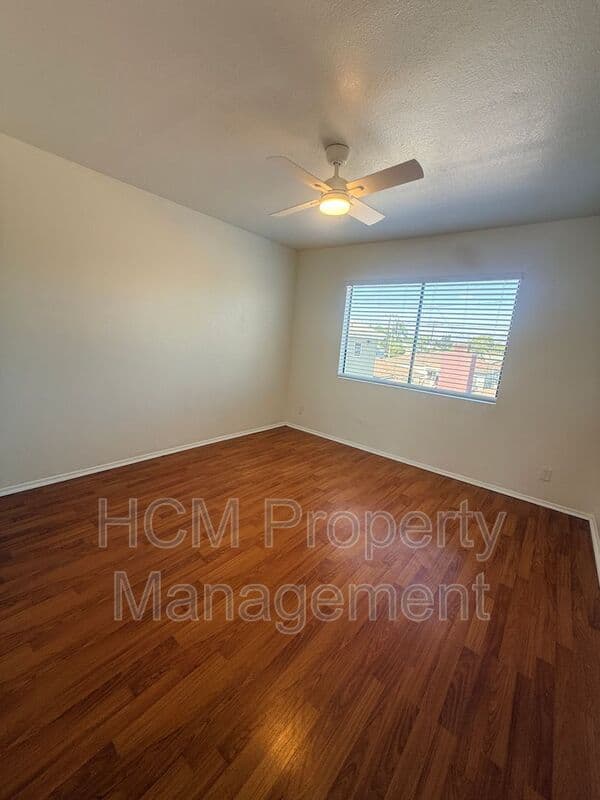 Long Beach House: 2605 E. Washington St.