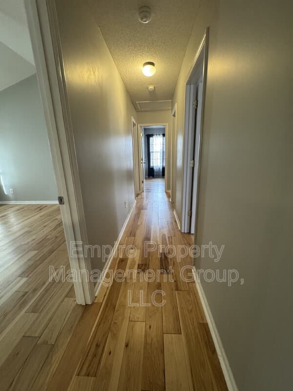 Blythewood House: 66 Sand Oak Court
