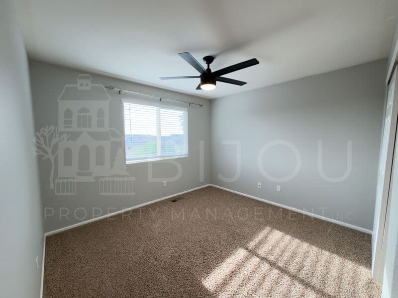 Colorado Springs House: 3739 Range Dr