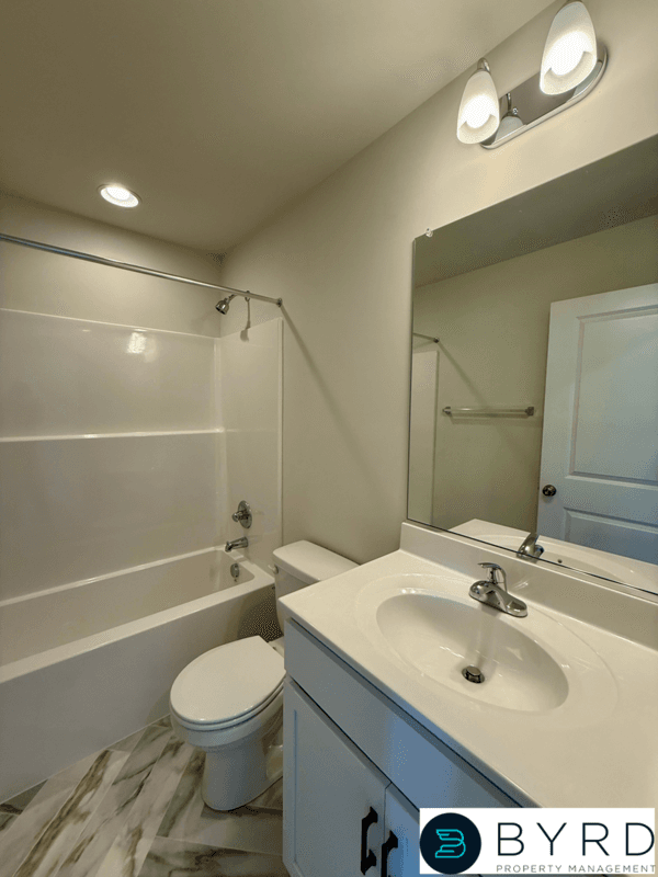 Henrico Townhome: 921 Encore Autumn Lane