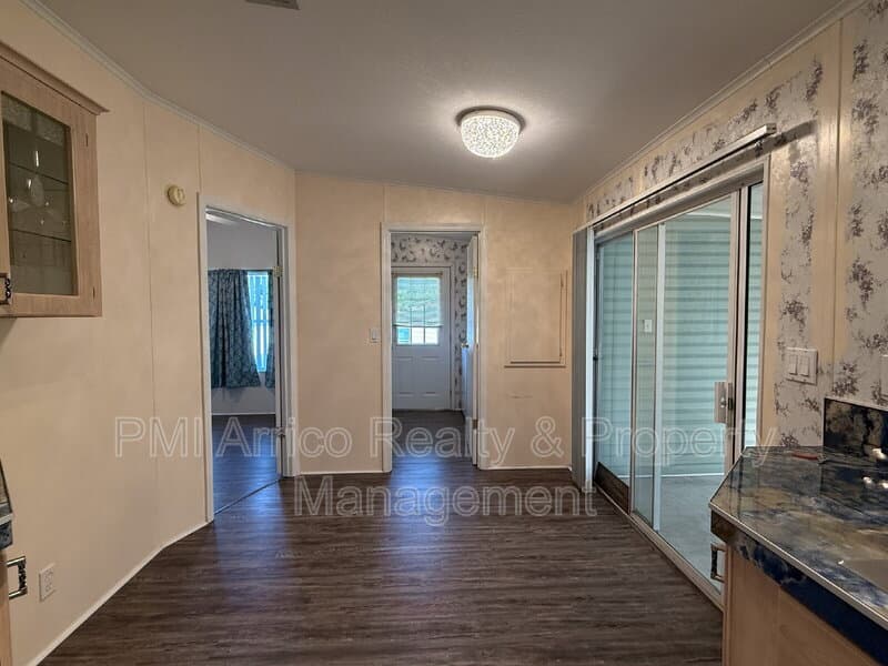 Valrico House: 3515 Zephyr Ln