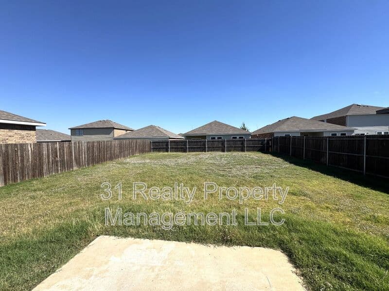 Fort Worth House: 10345 Castle Lyons Lane