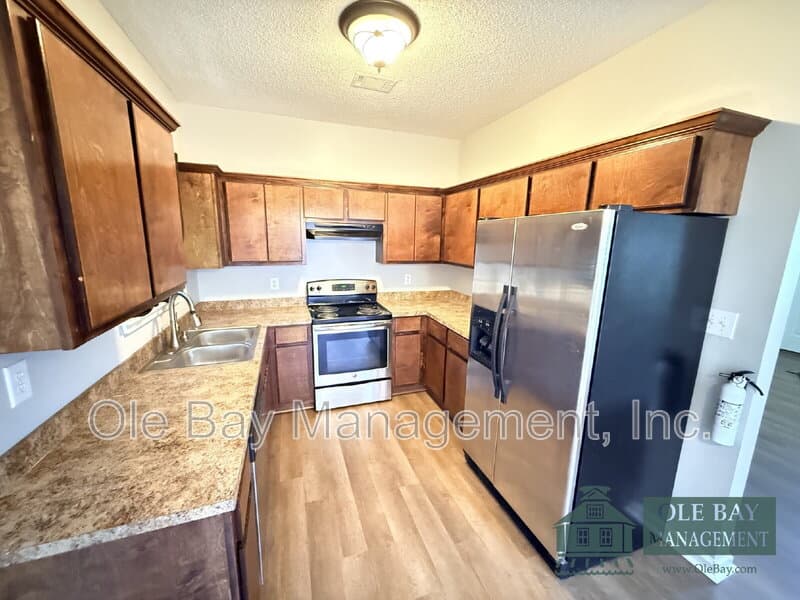 Mobile House: 3420 Fairfield Rd