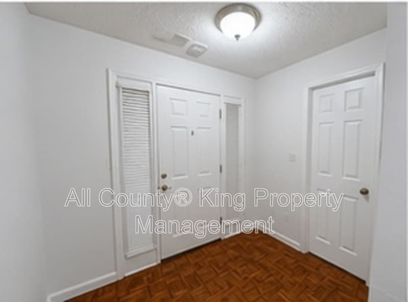 Fayetteville Condo: 342 Waterdown Drive